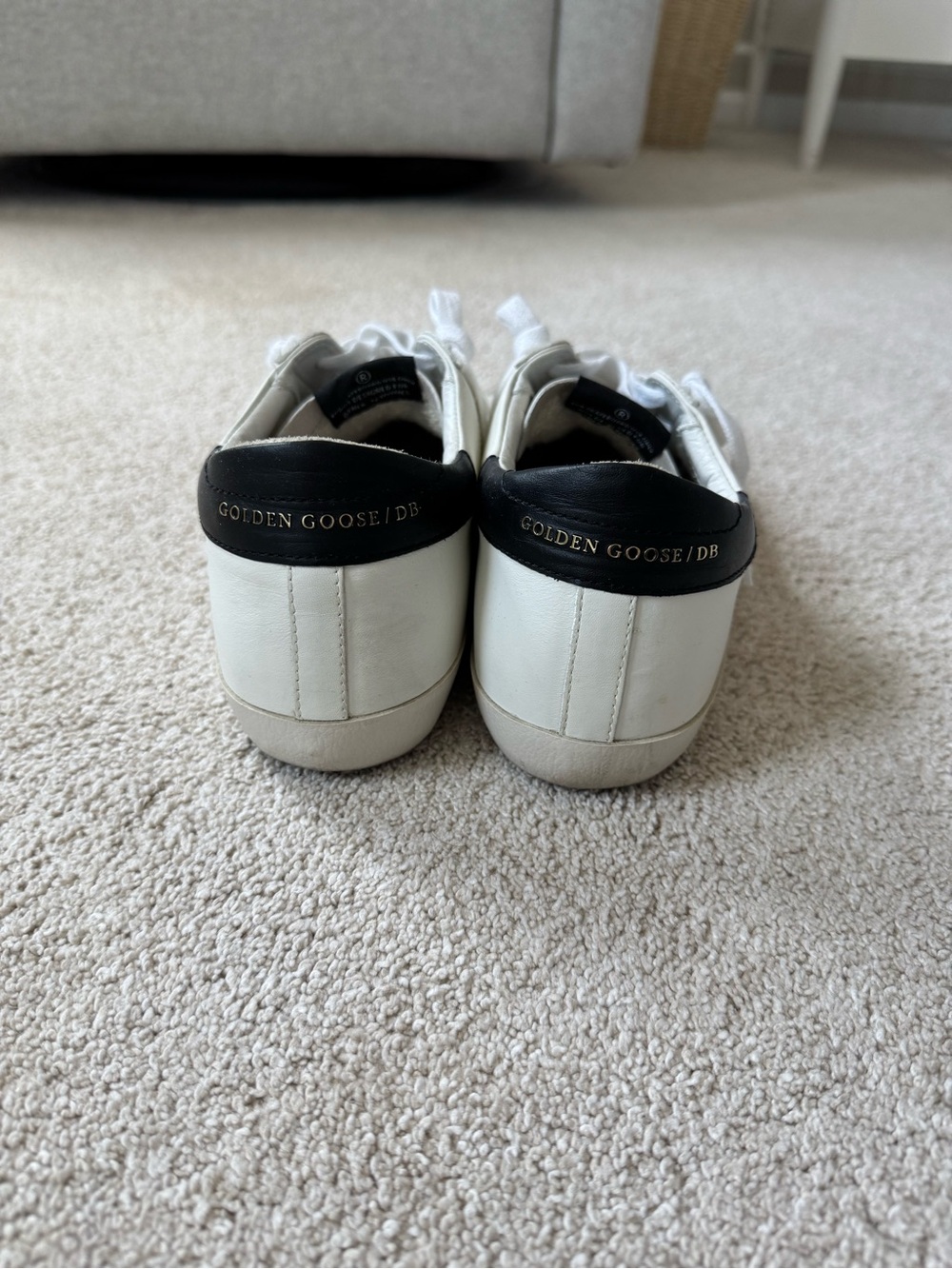 Golden Goose White Leather Sneakers with Gray Star and Black Heel - Picture 4 of 6